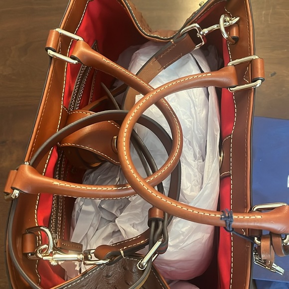 NWT Dooney & Bourke bag - Picture 3 of 7